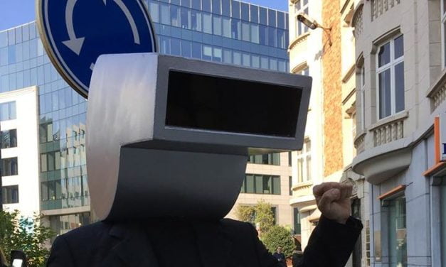 Pendant que des lanceurs d&rsquo;alerte sont récompensés à Strasbourg, un banquier suisse continue de se sucrer…