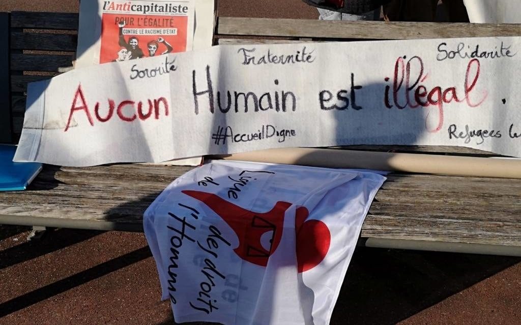 Journée internationale des migrants : une manifestation devant la sous-préfecture de Mulhouse