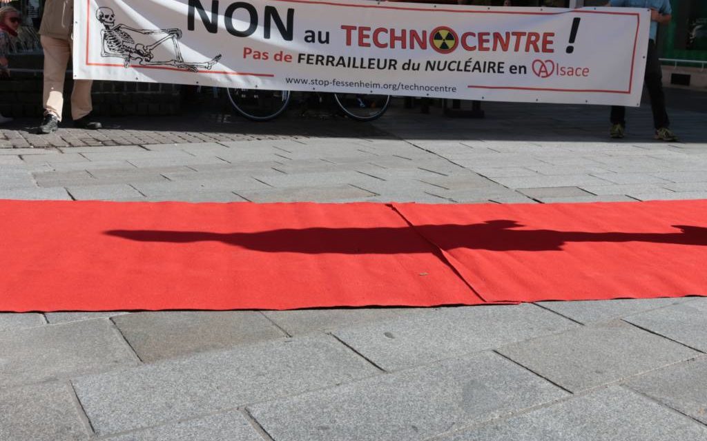 Actions à Mulhouse contre le nucléaire et le plan national de relance gouvernemental