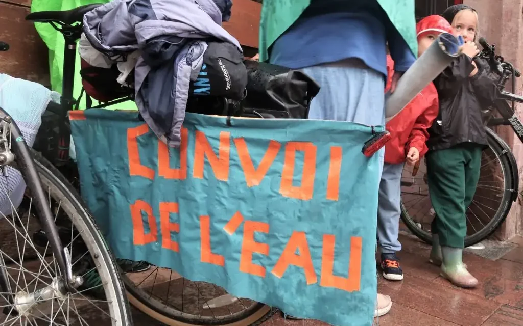 Le convoi de l’eau Alsace 2025, périple militant à vélo pour défendre la ressource vitale, s&rsquo;élance depuis Mulhouse