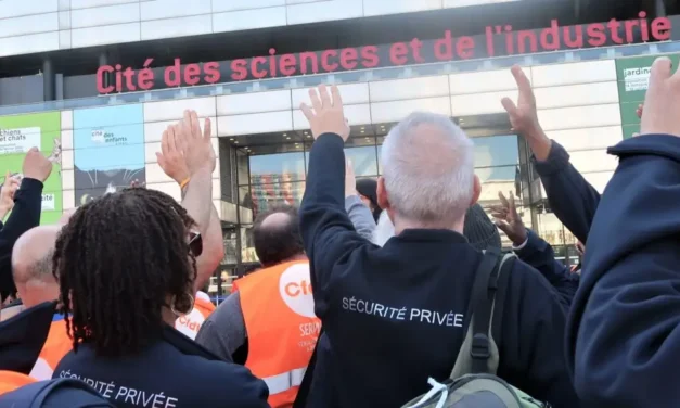 Grève à la Cité des Sciences de Paris (menacée) : une soixantaine de salariés CFDT en lutte pour défendre leur rémunération et leurs conditions de travail