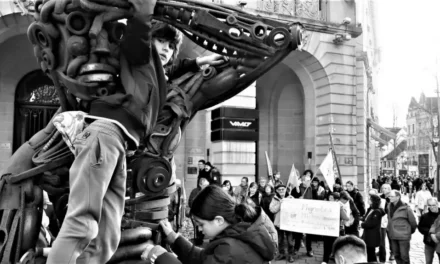 A Mulhouse, une manifestation pour la journée internationale des migrants