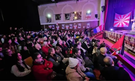 Manuel Bompard, en meeting à Mulhouse, ouvre la porte à une fusion avec la liste « Mulhouse en Commun »