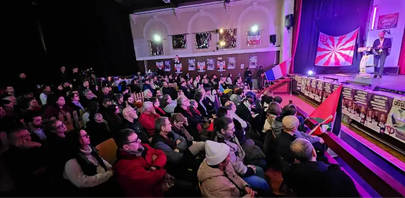 Manuel Bompard, en meeting à Mulhouse, ouvre la porte à une fusion avec la liste « Mulhouse en Commun »