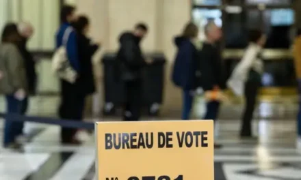 Municipales : « Le triomphe autoproclamé du RN et de LFI ne correspond pas à la réalité »