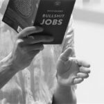 Sur le campus fonderie de Mulhouse, la « Start-up Nation » se donne en spectacle par ses « bullshit jobs »