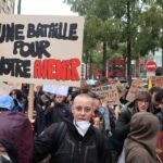 « Ce n&rsquo;est pas normal qu&rsquo;on ne promette aucun avenir à cette jeunesse à part la guerre, l&rsquo;écocide, le chômage et la misère » : nouvelle journée de mobilisation à Mulhouse, une étudiante gravement blessée à l&rsquo;œil